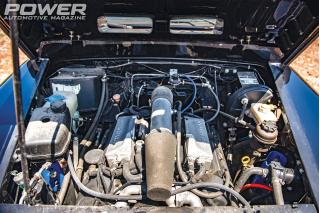 Land Rover Defender 90 4,2lt V8 430Ps
